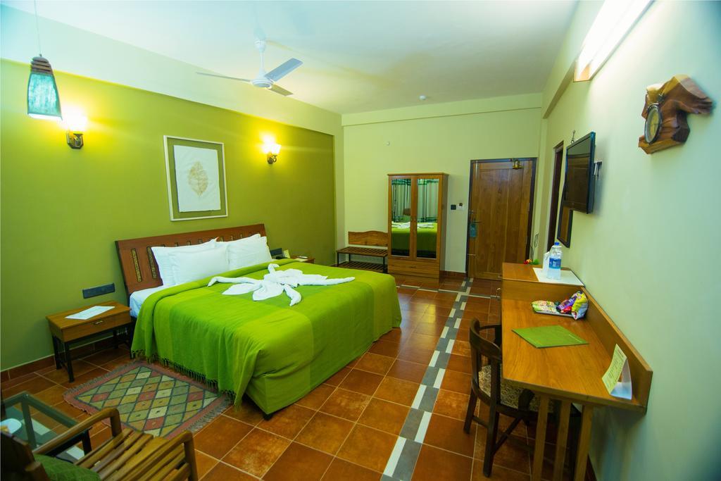 Forest Glade Resorts Chithirapuram Exterior photo