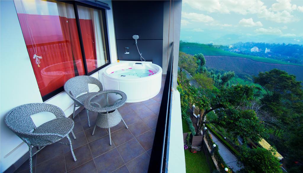 Forest Glade Resorts Chithirapuram Exterior photo