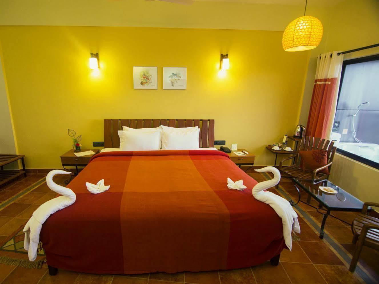 Forest Glade Resorts Chithirapuram Exterior photo